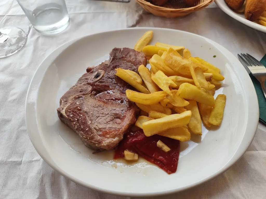 Charly Jatetxea_Zarautz_slider_image_3