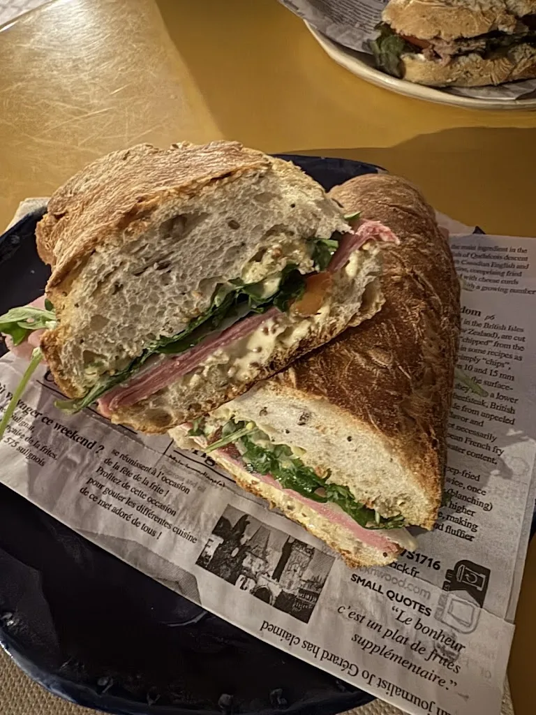 nuria ortega_San Francisco 33_Zarautz_review