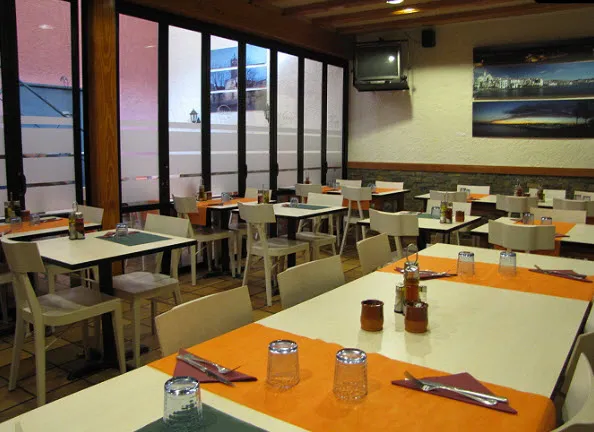 Restaurant El Bescanoní restaurant in Bescanó