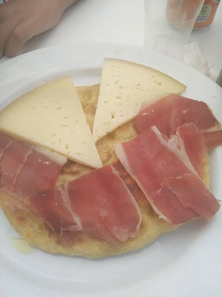 Menu_Bar El Lucas_Agost_image_2