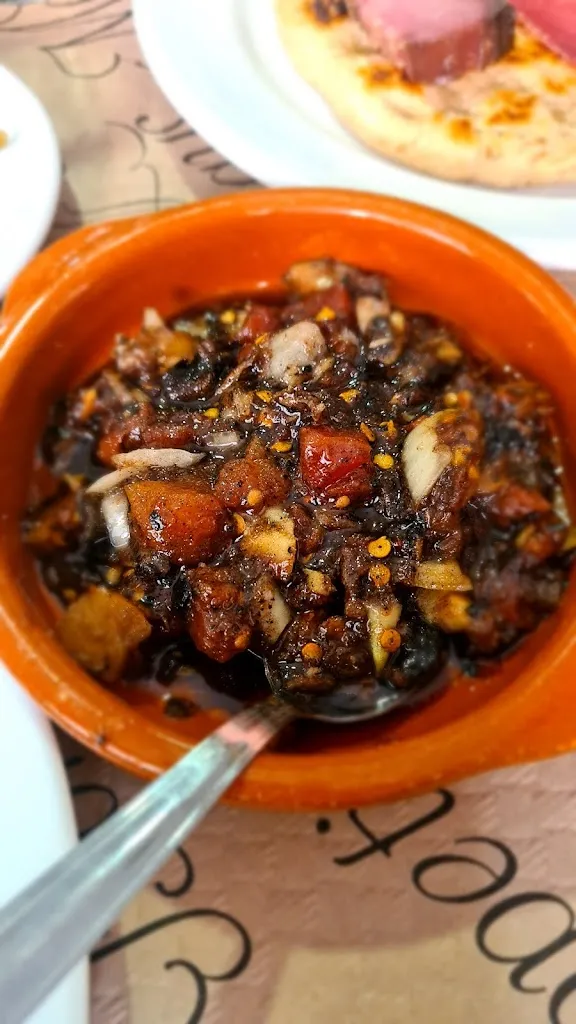 Maria Jose Ferris Verdu_Bar El Lucas_Agost_review