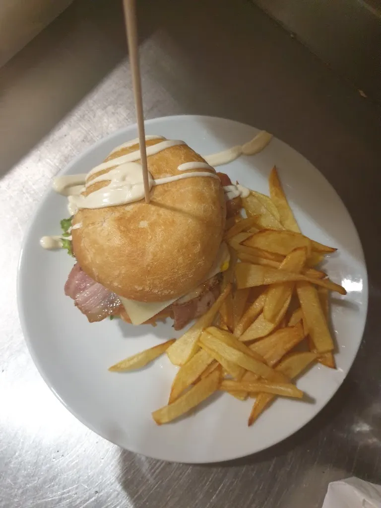 Menu_Bar cafeteria el quinto_Bescanó_image_8