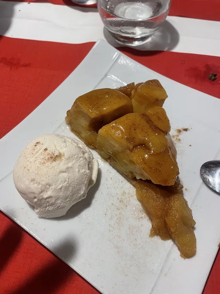 Xavi Carb_Casa Juanita - Begur_Begur_review