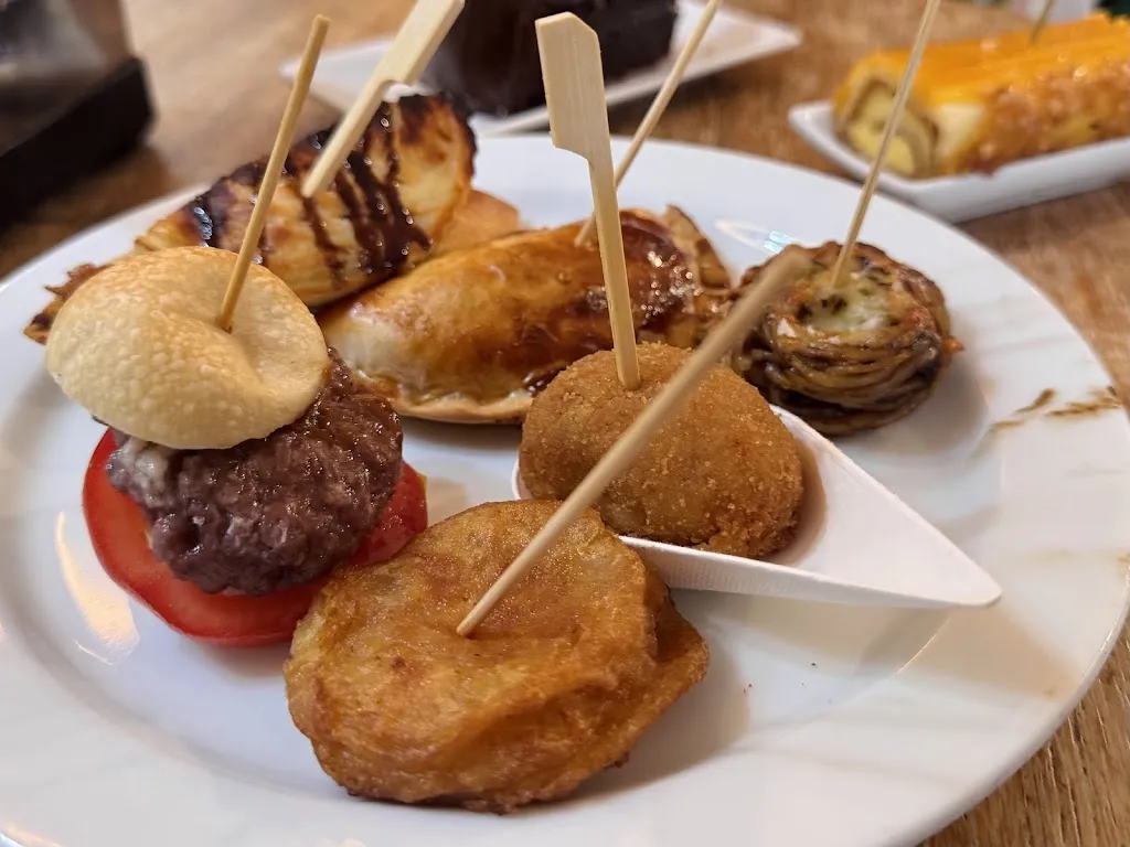 Aaron Brown_El Tapas de Begur_Begur_review