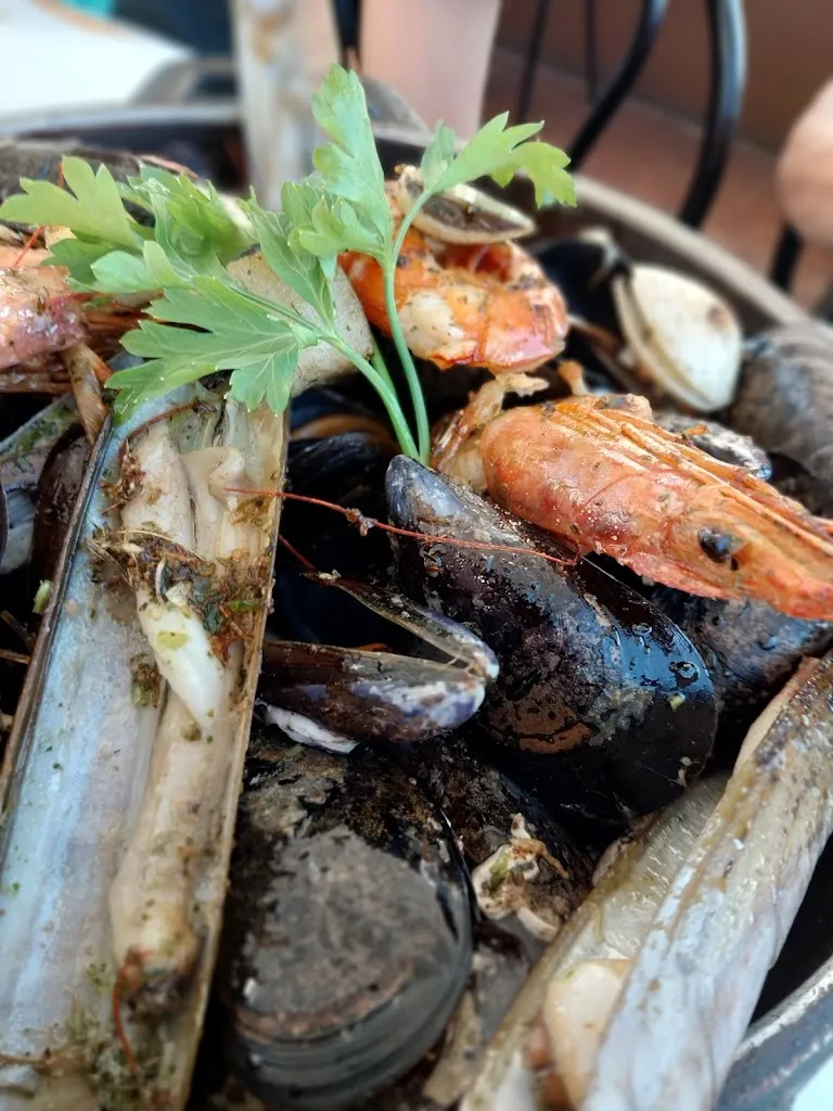 Adam Kiezun_Bar Restaurant La Janethe_Begur_recensione