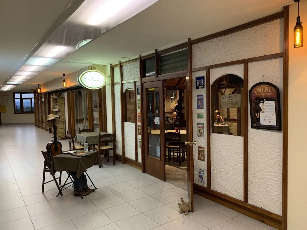 Juergen Thomas_La Escalopa_Begur_review