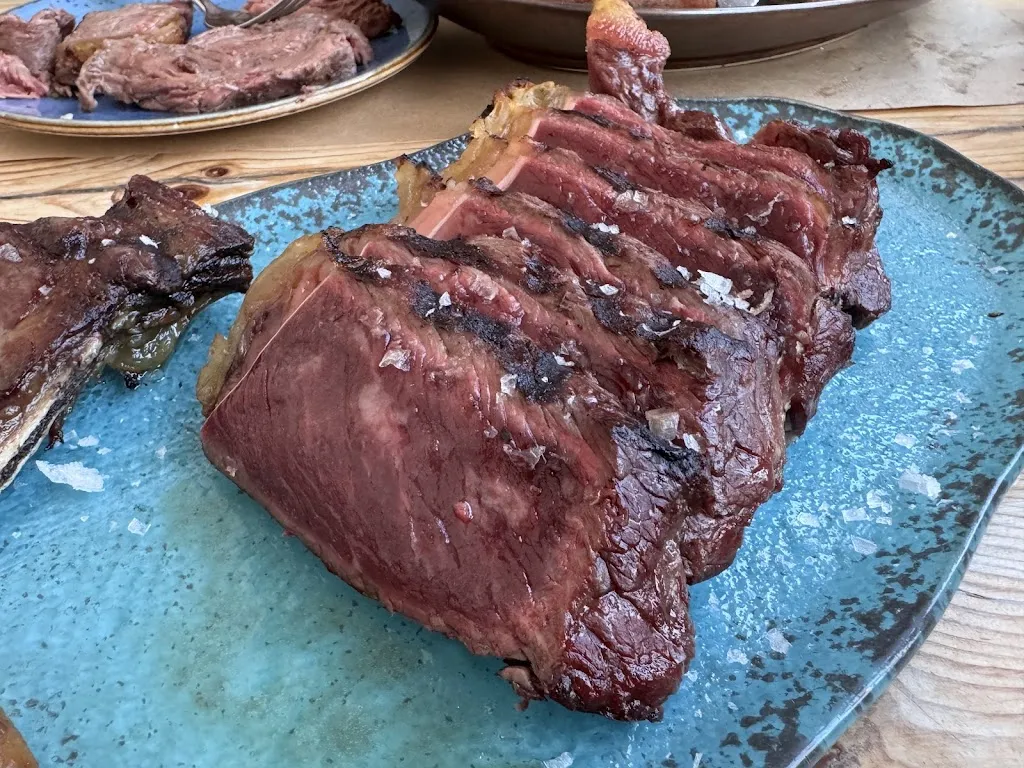 Aaron Brown_Carbó Begur_Begur_review