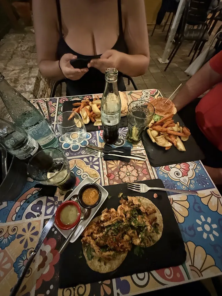 Sandra Fernández_Xela Begur_Begur_review