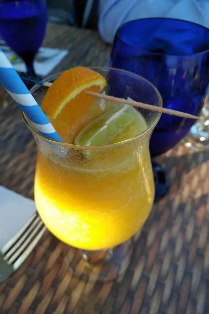 Menu_Wahoo's Bistro & Patio_Beuda_image_8