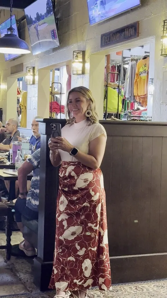 Advantage Consulting _Frog & Onion Pub and Restaurant_Beuda_review