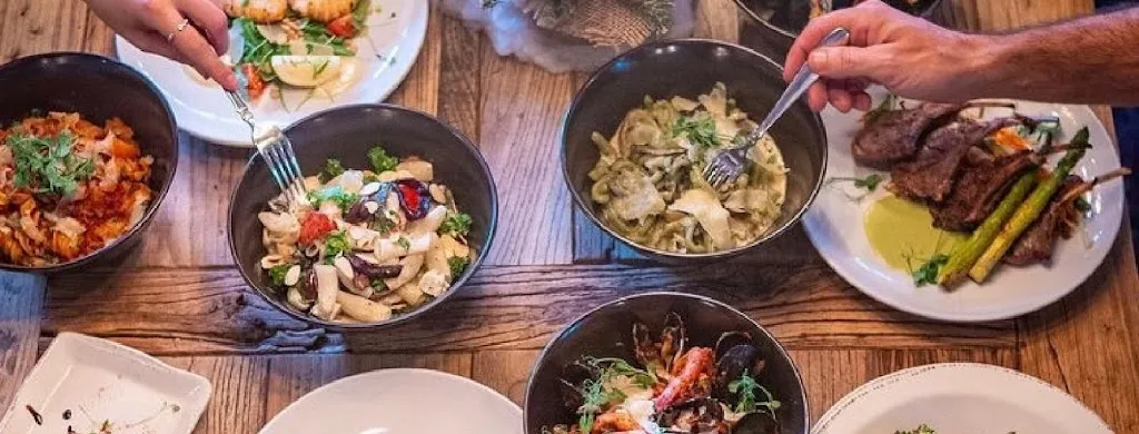 Devil's Isle Cafe_Beuda_slider_image_3