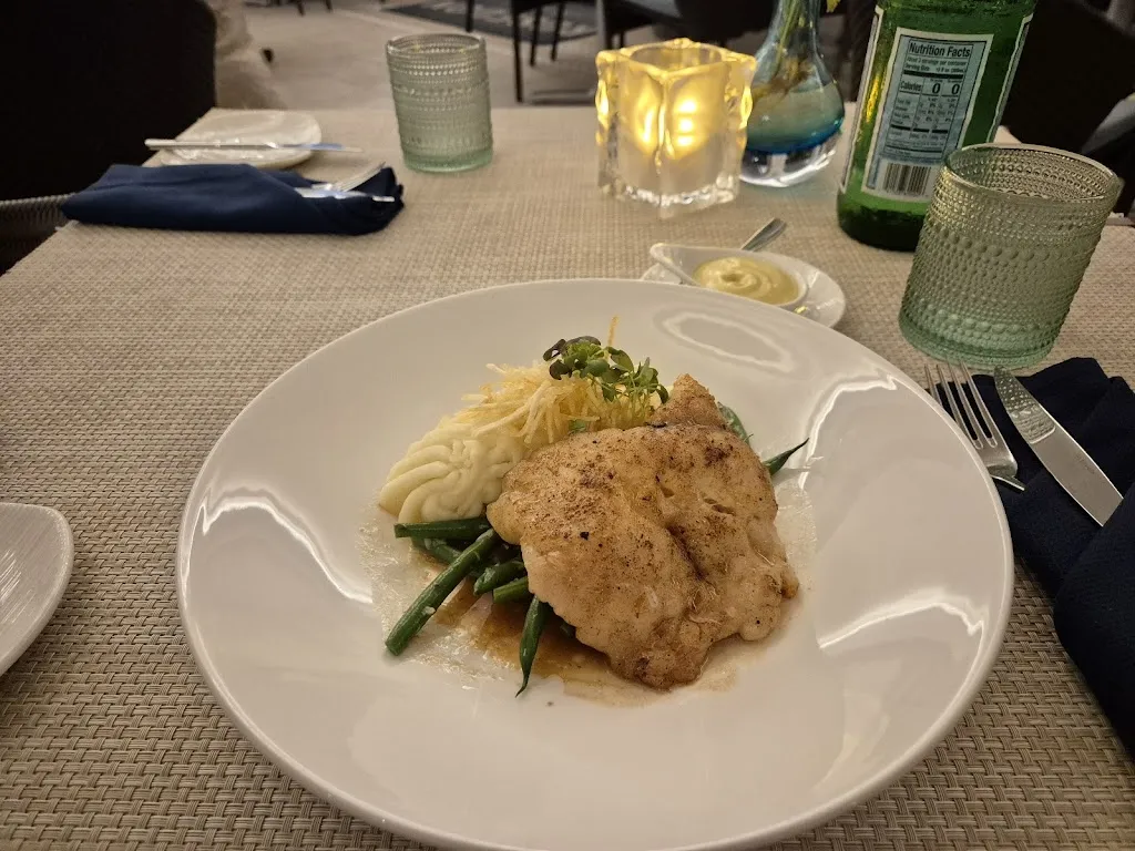 Gilbert Chin_Huckleberry_Beuda_review