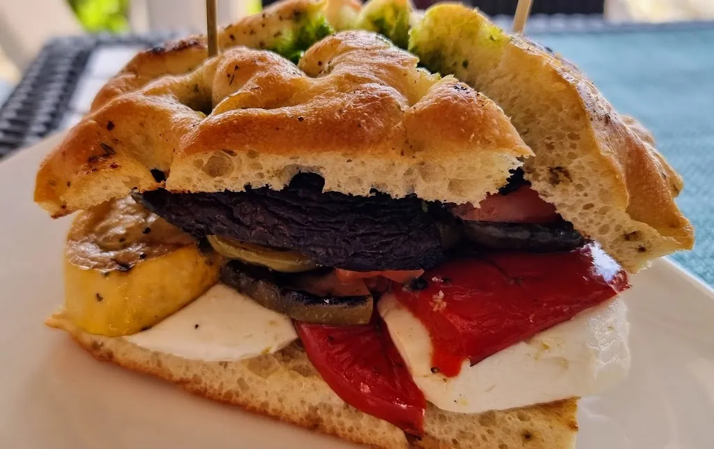 Menu_Coconuts_Beuda_image_8