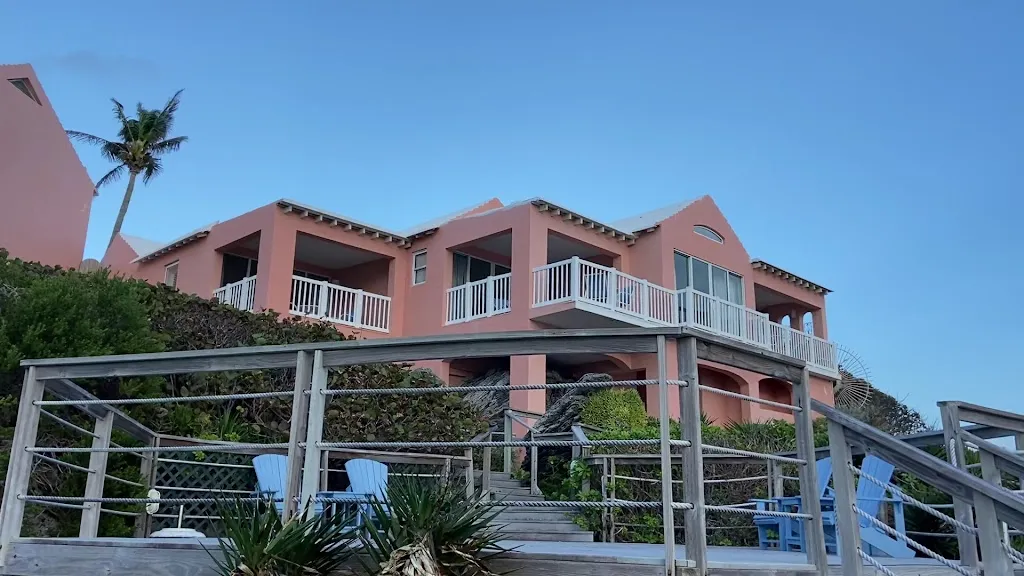 Coconuts_Beuda_slider_image_2