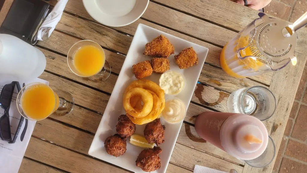 Menu_The Swizzle Inn Pub and Restaurant_Beuda_image_6