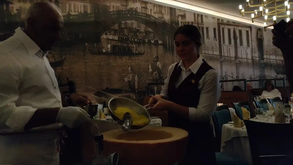 Little Venice_Beuda_slider_image_2