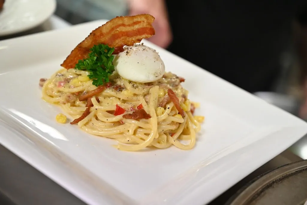 Menu_Tom Moore's Tavern_Beuda_image_9