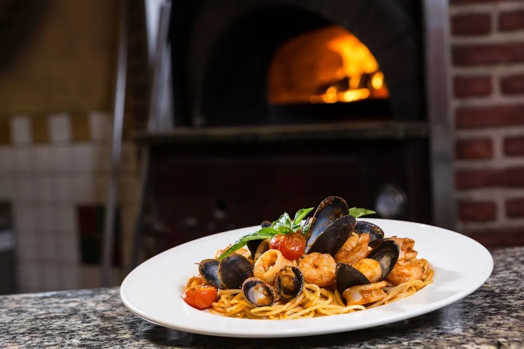 La Trattoria Restaurant_Beuda_slider_image_3