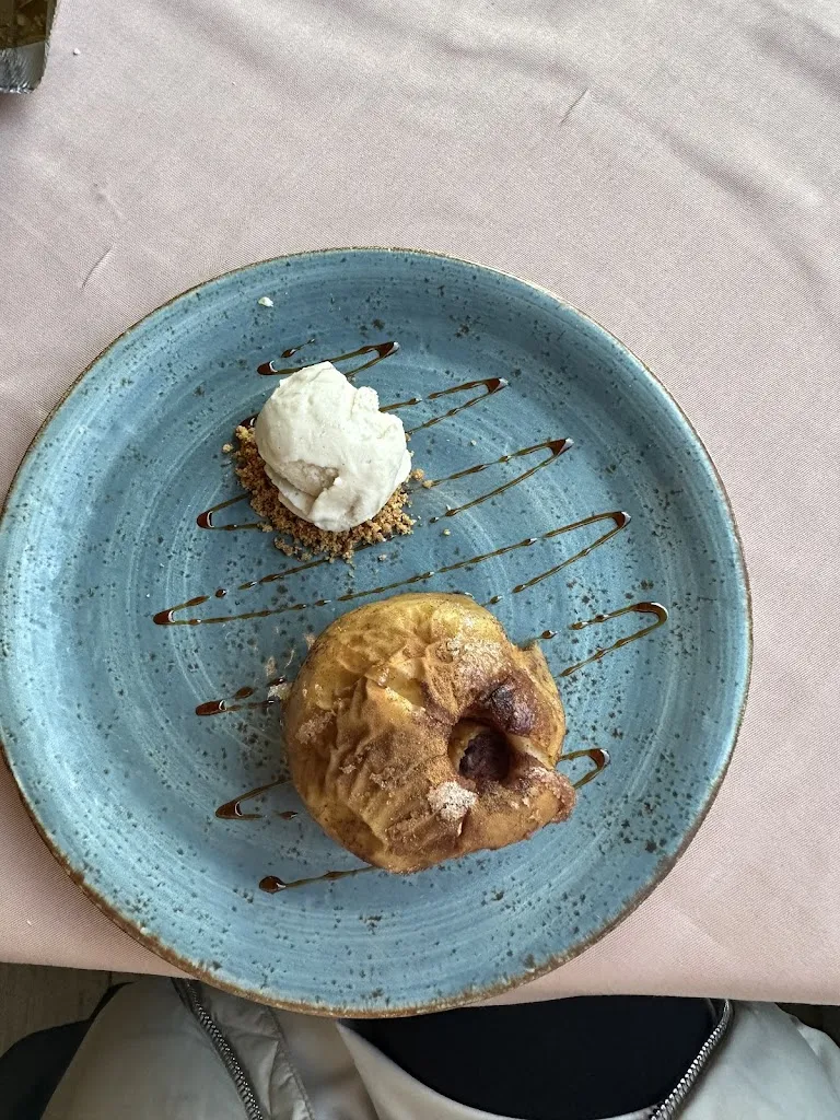 Aleksandra Bil_Restaurant La Carpa de l'Estany_Banyoles_recensione