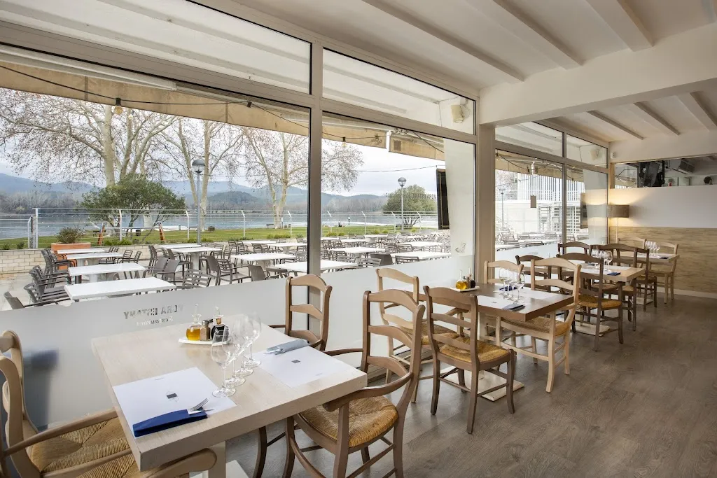 Restaurant Vora Estany, la millor posta de sol de Banyoles_Banyoles_slider_image_1