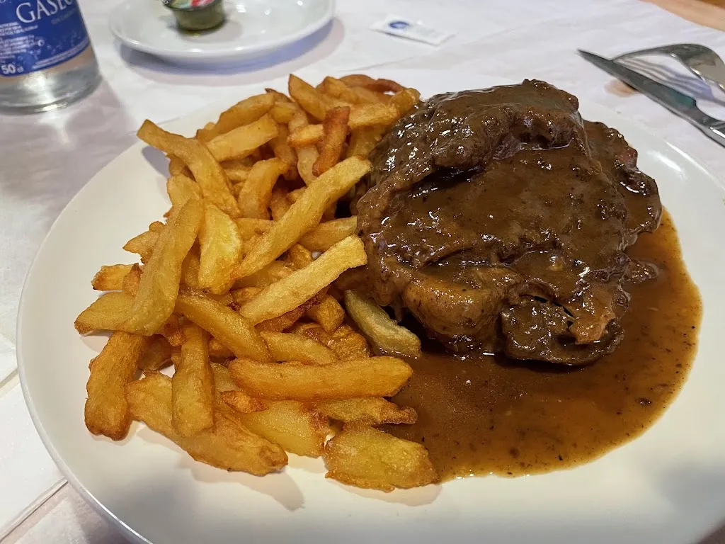 Restaurant Taverna Can Bernat_Banyoles_slider_image_1