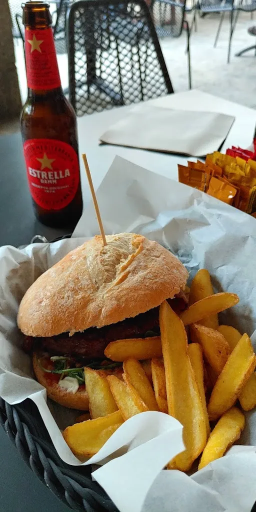 Menu_Cèntric, l'hamburgueseria de Banyoles_Banyoles_immagine_5