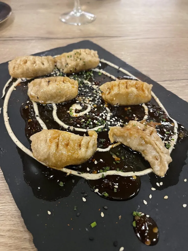 Carlota Victoria_Els Joncs - Moments Gastronòmics_Banyoles_review