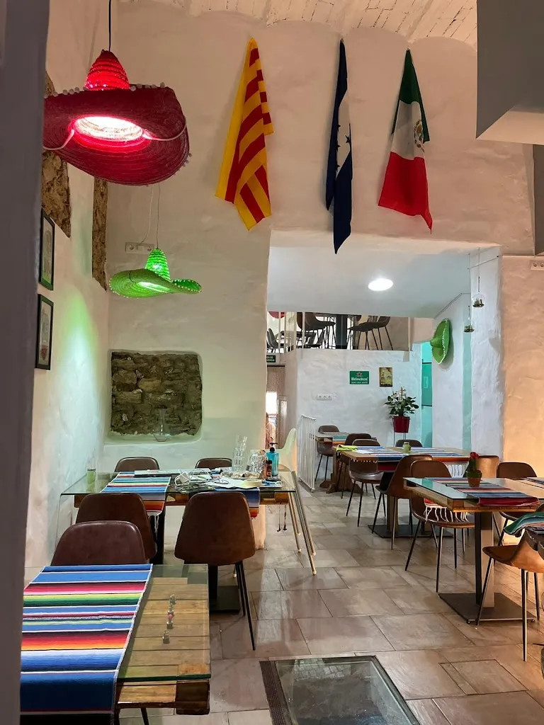 Tequilas & Tacos_Banyoles_slider_image_1