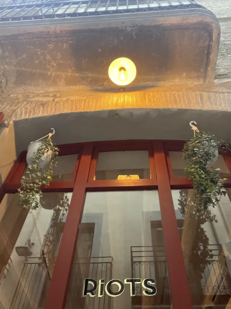 Riots Restaurant restaurant in Banyoles