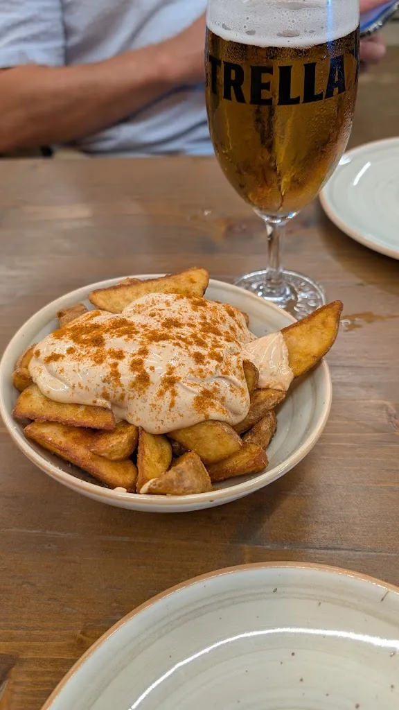 Koko C_Tank, la birra i els entrepans de Banyoles_Banyoles_review