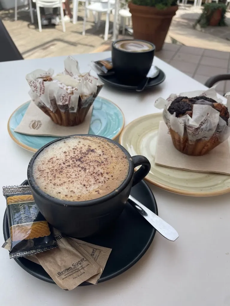 Ângel Felix_Set Cafè, el bar de la costa de Banyoles_Banyoles_review