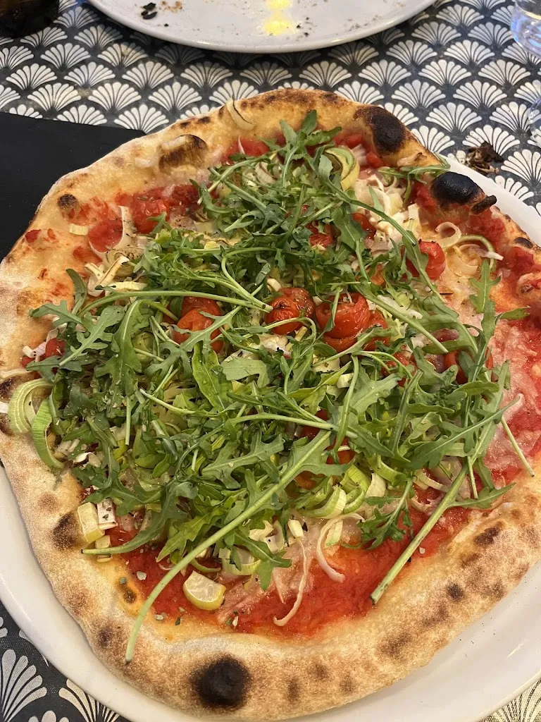 Pizzeria Rumbera_Banyoles_slider_image_3