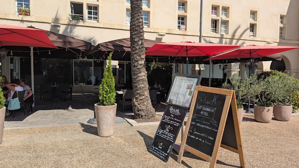 Restaurant Au Louis IX - Restaurant Aigues-Mortes_Aigües_slider_image_2