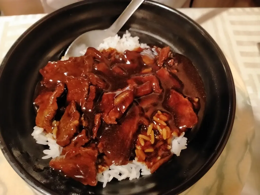 Júlia T_Restaurant Xinès la Gran Muralla_Banyoles_review