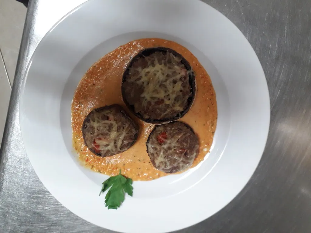 Menu_Bar ca la mari hola el cala mari sa trasladat amb restaurant can masonet cornella de terri caretera pujals nr 2_Banyoles_image_4