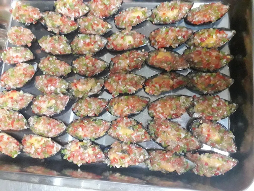 Menu_Bar ca la mari hola el cala mari sa trasladat amb restaurant can masonet cornella de terri caretera pujals nr 2_Banyoles_image_5