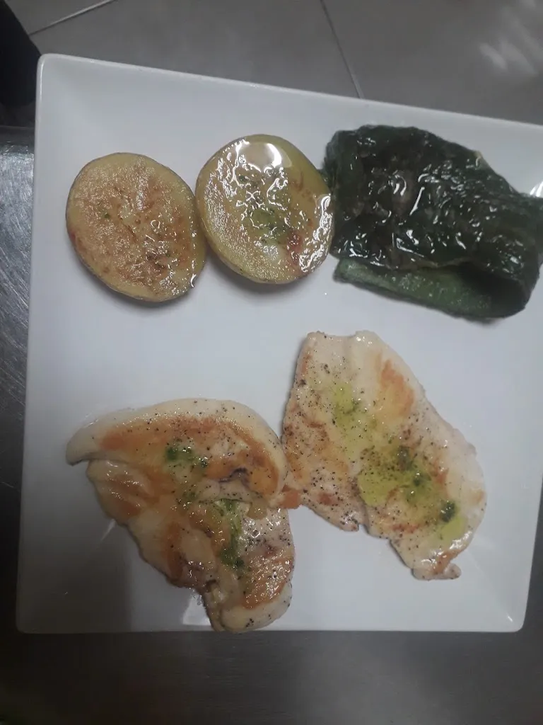 Menu_Bar ca la mari hola el cala mari sa trasladat amb restaurant can masonet cornella de terri caretera pujals nr 2_Banyoles_image_6