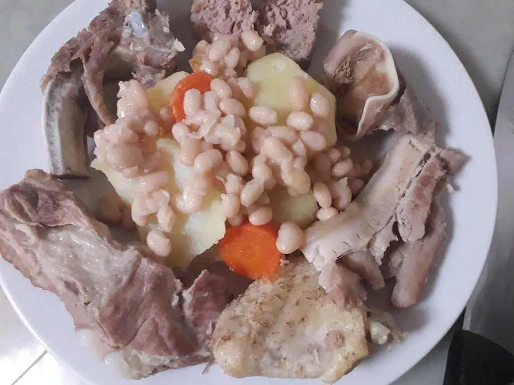 Menu_Bar ca la mari hola el cala mari sa trasladat amb restaurant can masonet cornella de terri caretera pujals nr 2_Banyoles_image_9