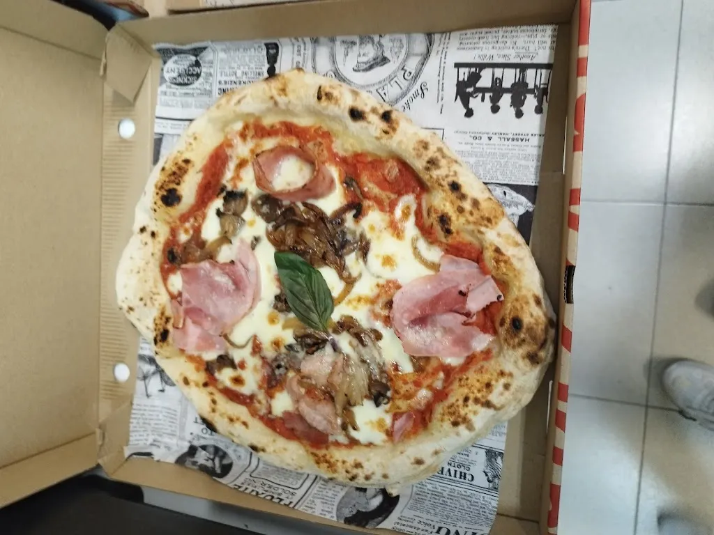 Menu_La Tasqueta - Pizzes 🍕 Vins 🍷 Territori 📍_Banyoles_image_7