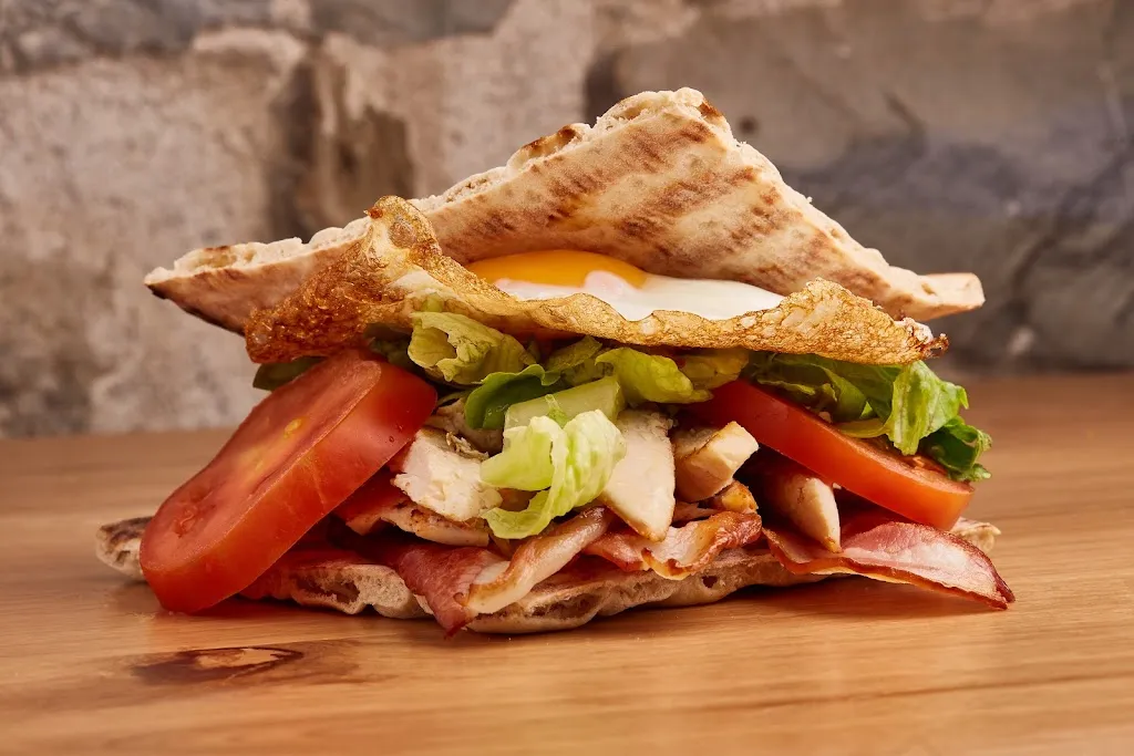 Can Cintet | Besalú_Besalú_slider_image_3