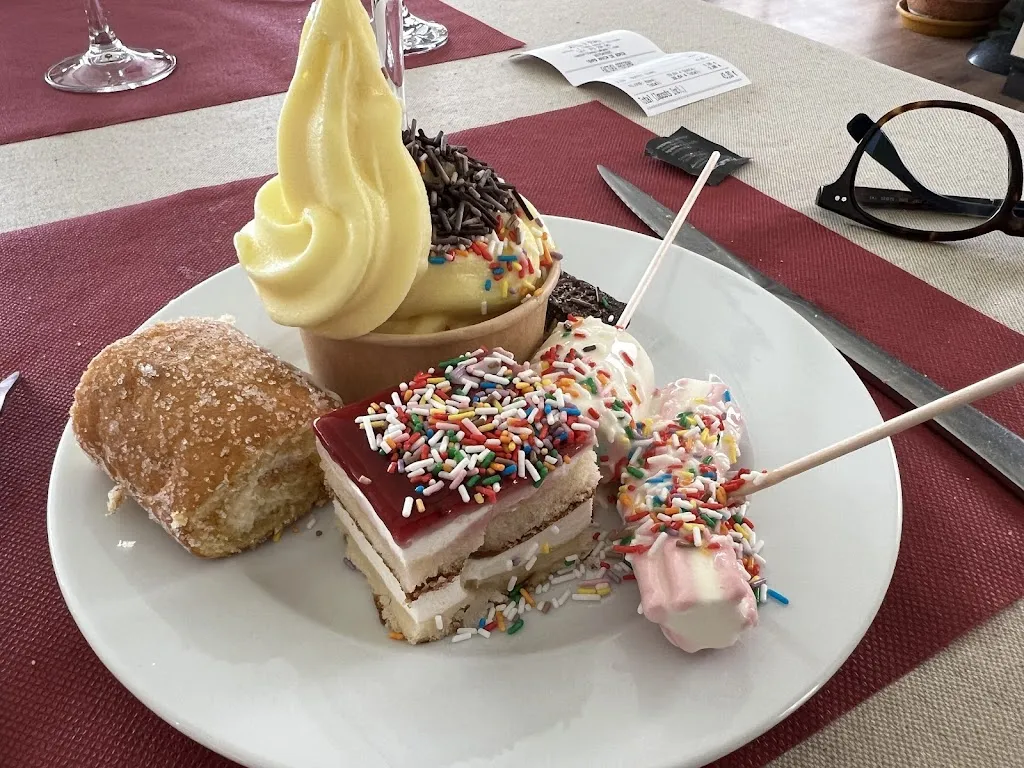 Ca La Nídia | Besalú_Besalú_slider_image_2