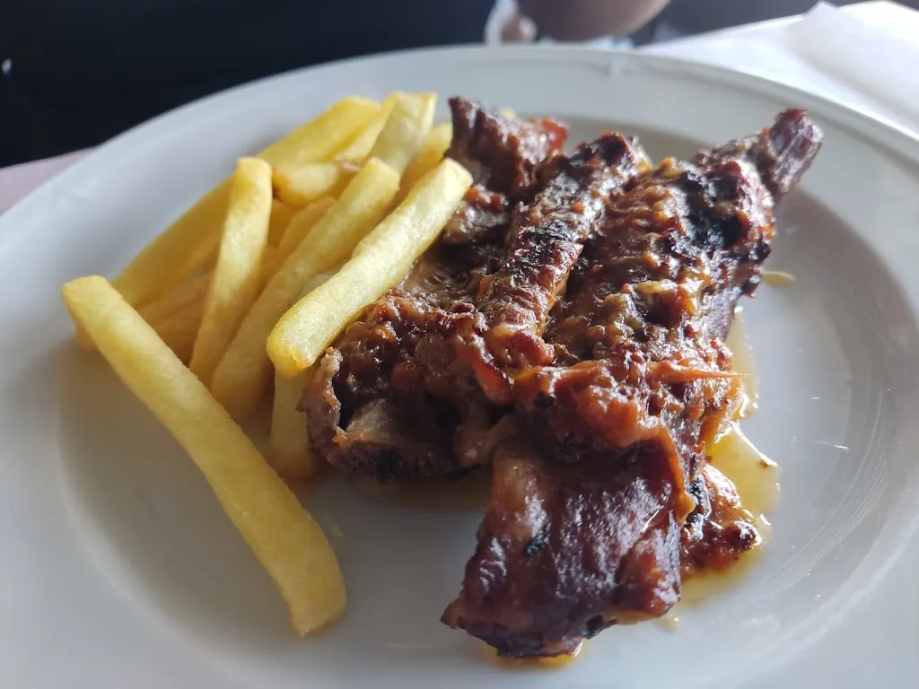 Ca La Nídia | Besalú_Besalú_slider_image_3