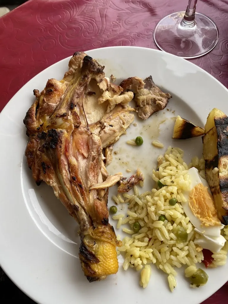 Clément JOSSE_Bar Restaurant Els Roures_Besalú_review