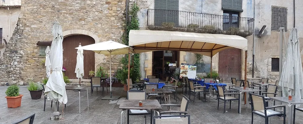 Taberna restaurante restaurant in Besalú
