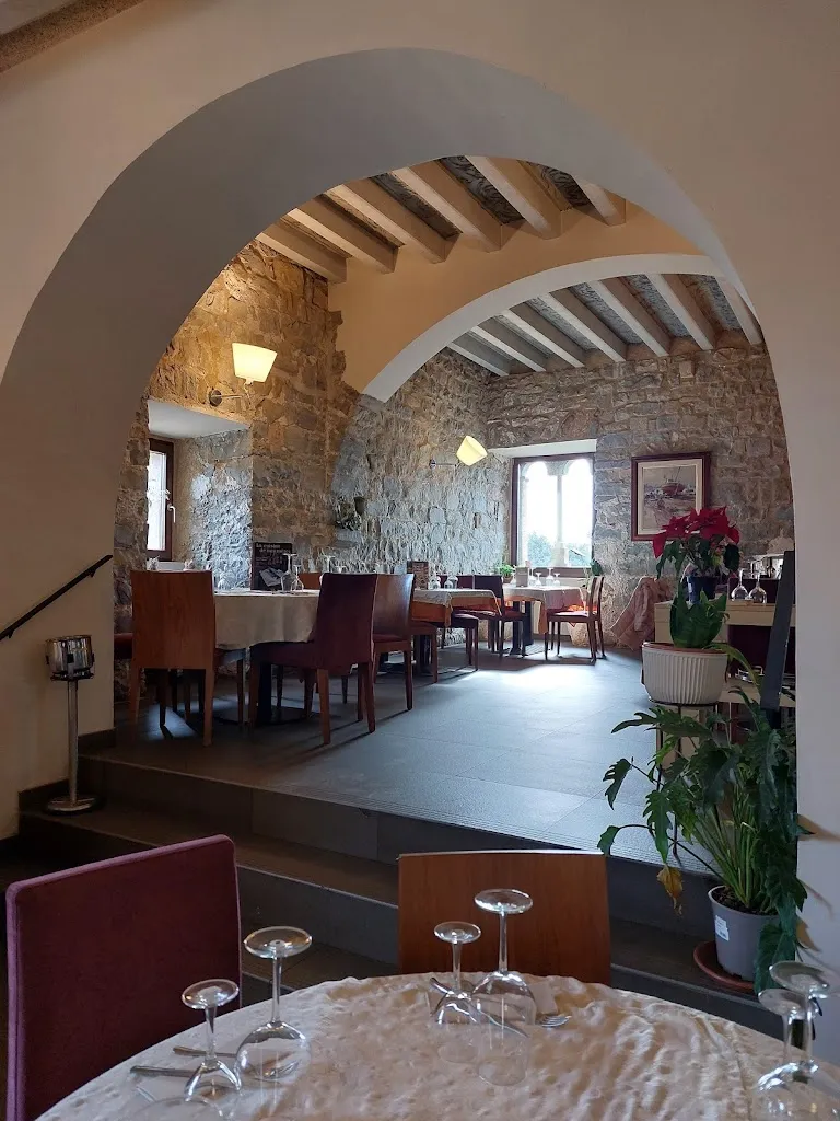 El Claustre De Palera restaurant in Besalú
