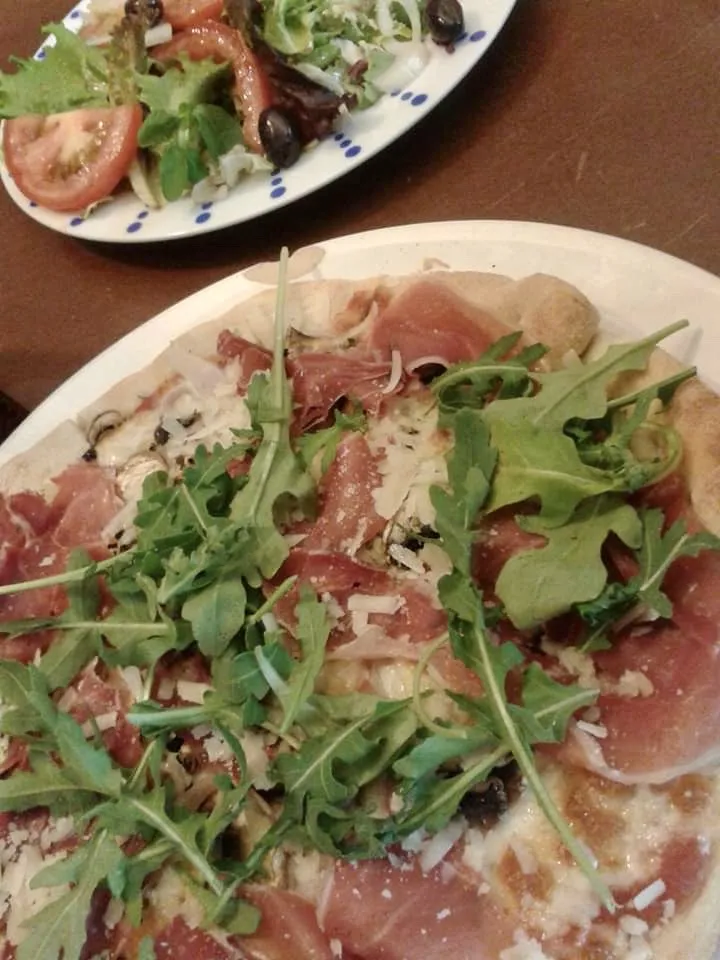 Pizzeria Cova Criolla_Besalú_slider_image_2