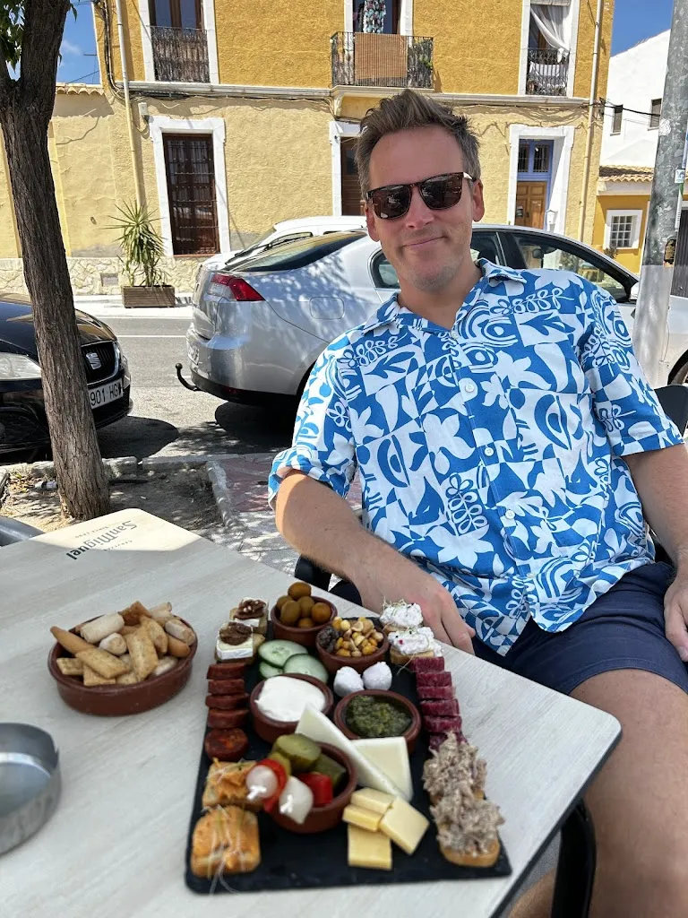 Taza_Aigües_slider_image_3