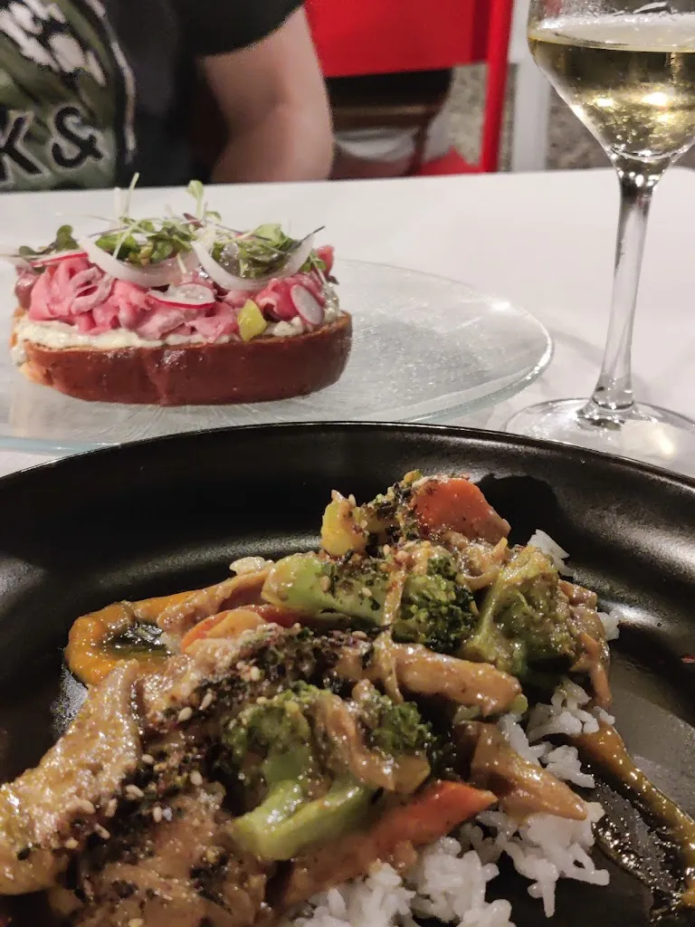 Arnau N_Restaurant La Guixera_Besalú_review