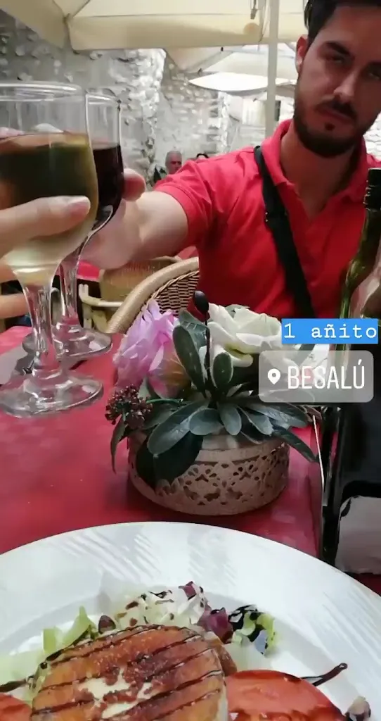 Bar Victòria_Besalú_slider_image_2