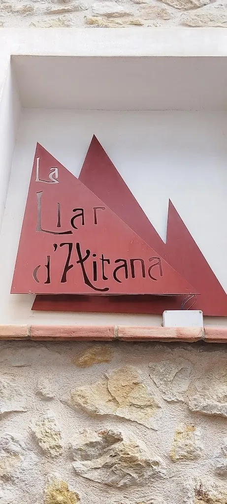 Laura López Merino_Bar Aitana_Alcoleja_review